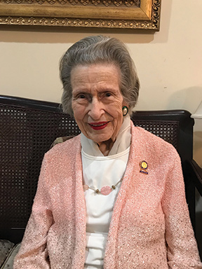 Fran Carter portrait photo