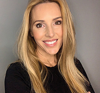 Katie Combs head shot